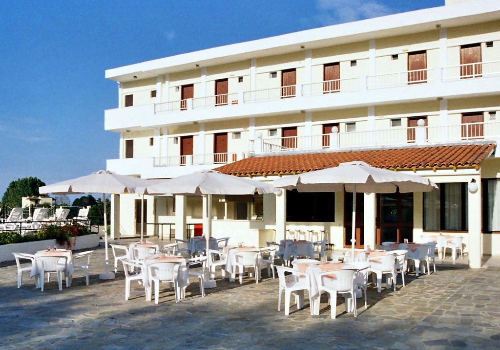 Hotel Prassino Nissi Moraḯtika Esterno foto